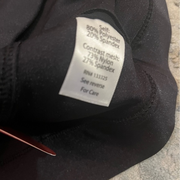 NWT Sports bra - Picture 4 of 5